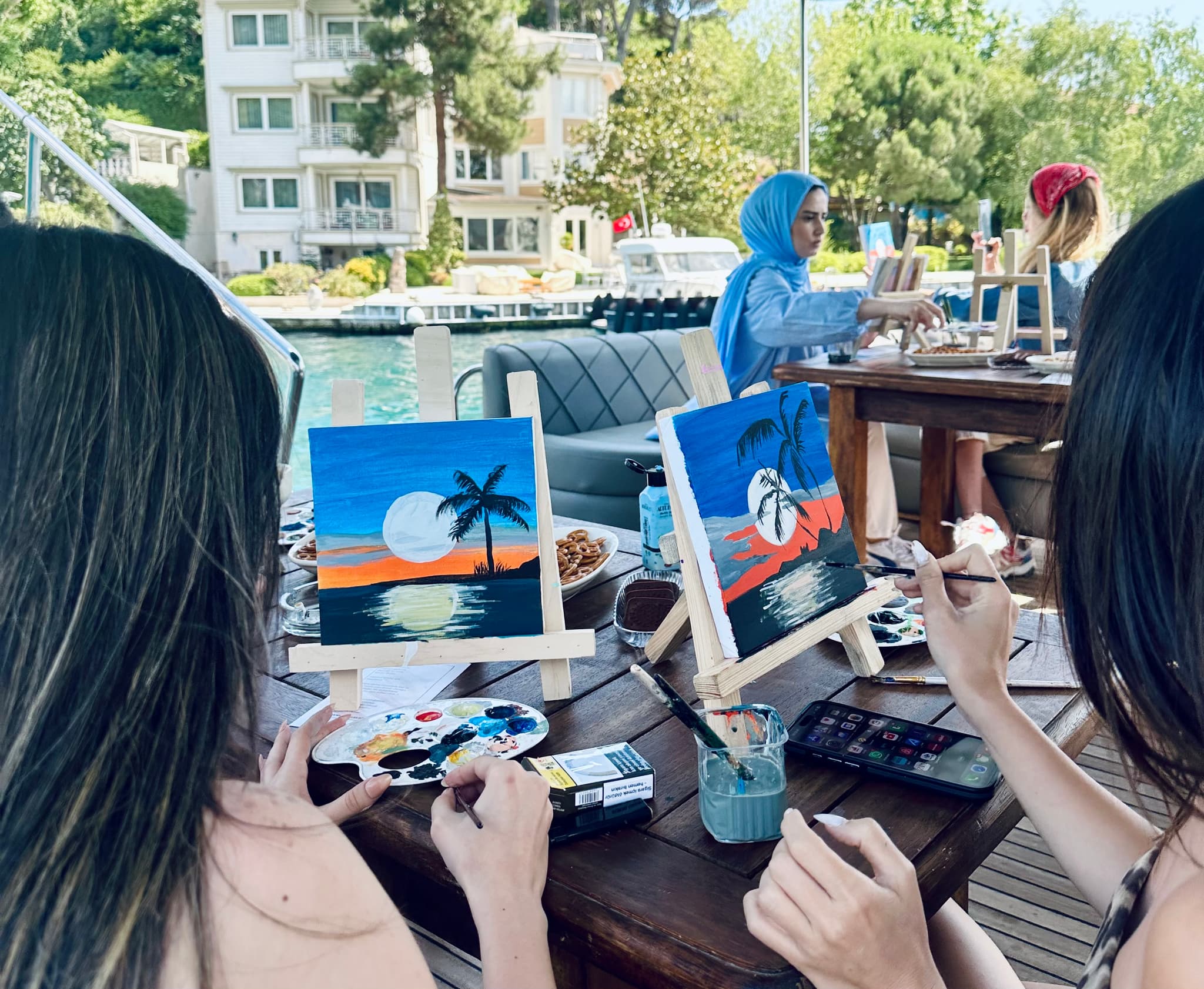 Bade Cengiz profil kapak fotoğrafı