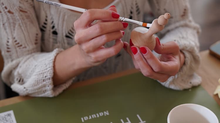 Hikayelerle Yaratıcı Ahşap Boyama Atölyesi