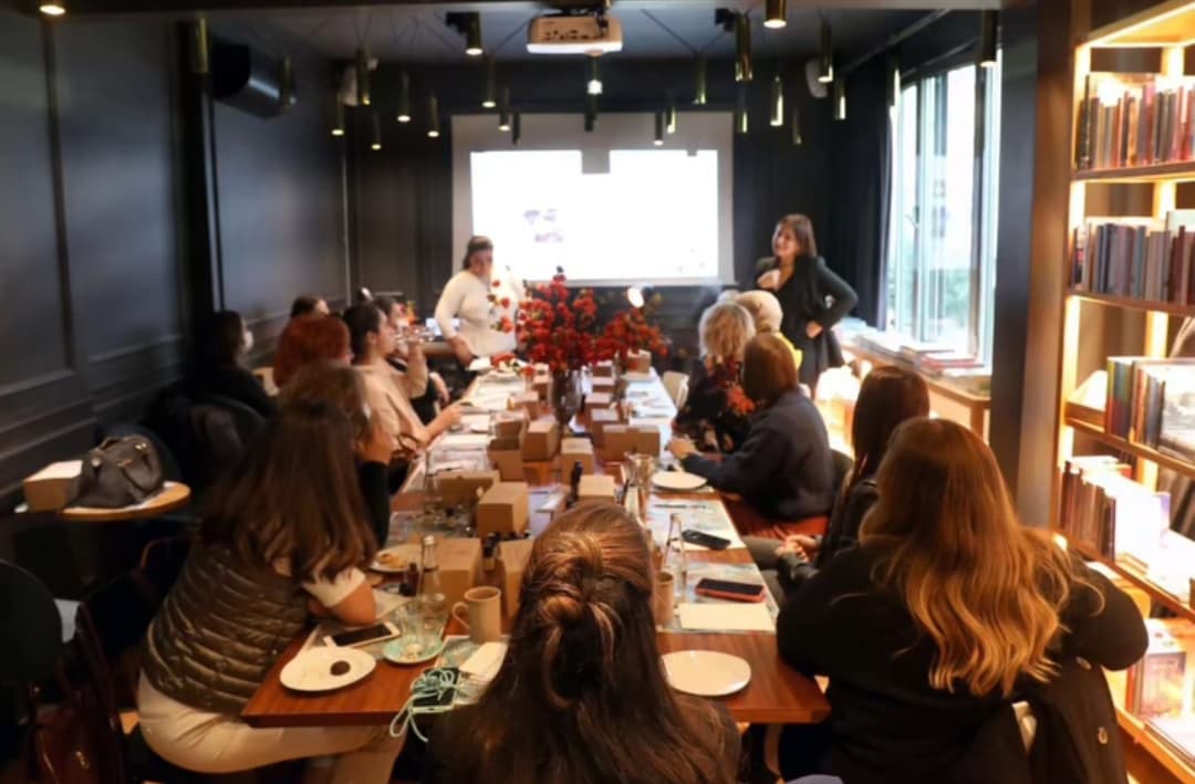 DEMET GONCA AKALIN profil kapak fotoğrafı